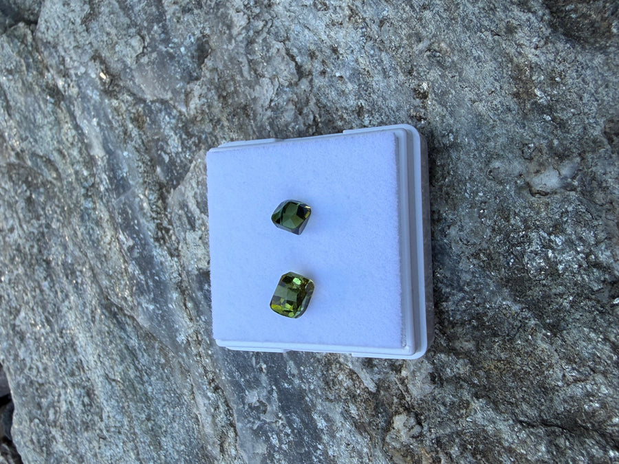 1.48ct olive green tourmaline gemstone lot from Afghanistan