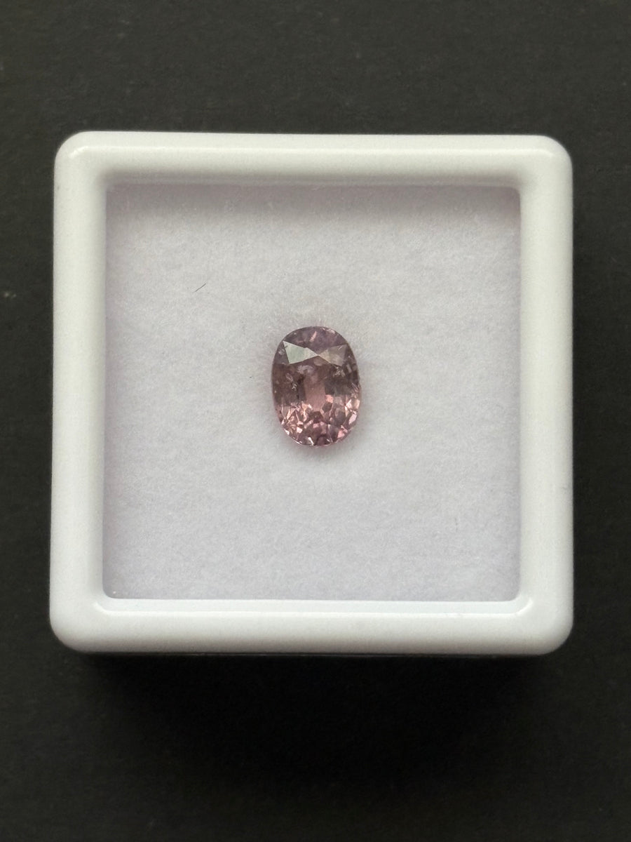 1.41ct heated purple Madagascar sapphire, oval cut, 6.8x5 mm