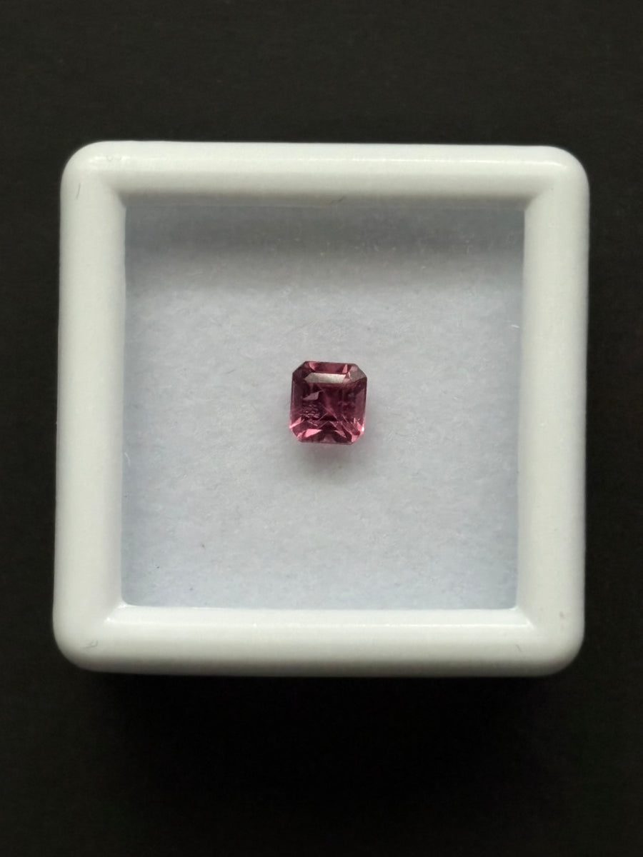 0.62ct Malaya Garnet from Tanzania · GEM-6287