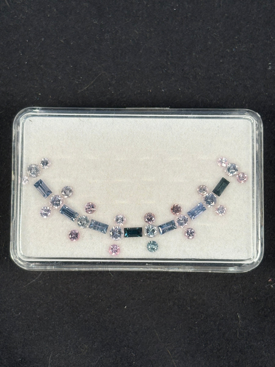 3.04ctw Spinel Lot, 31 stones, 2.5x2.5 - 4.5x2 mm