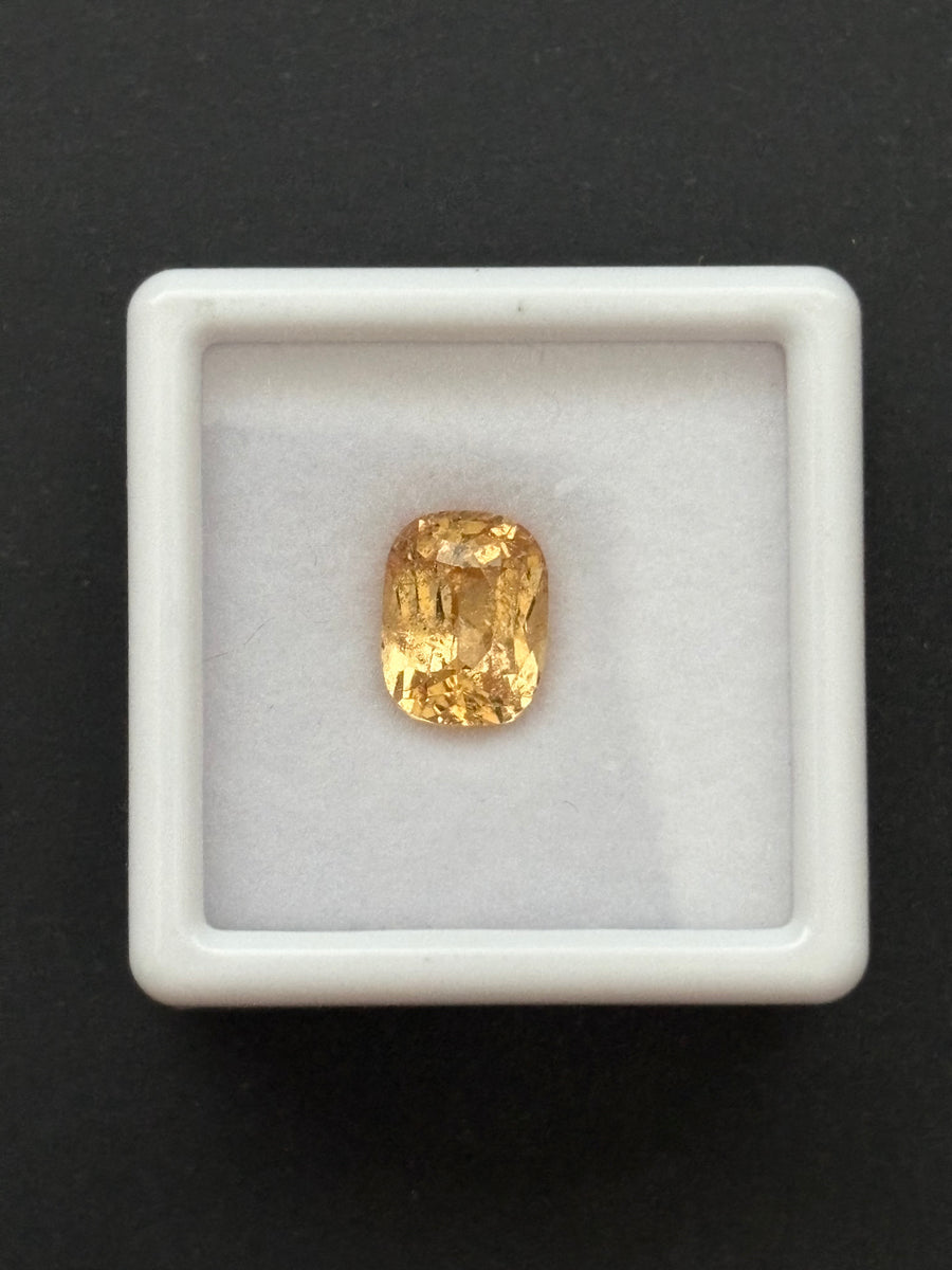 2.43ct yellow grossular garnet, cushion cut, 8.5x6.5 mm