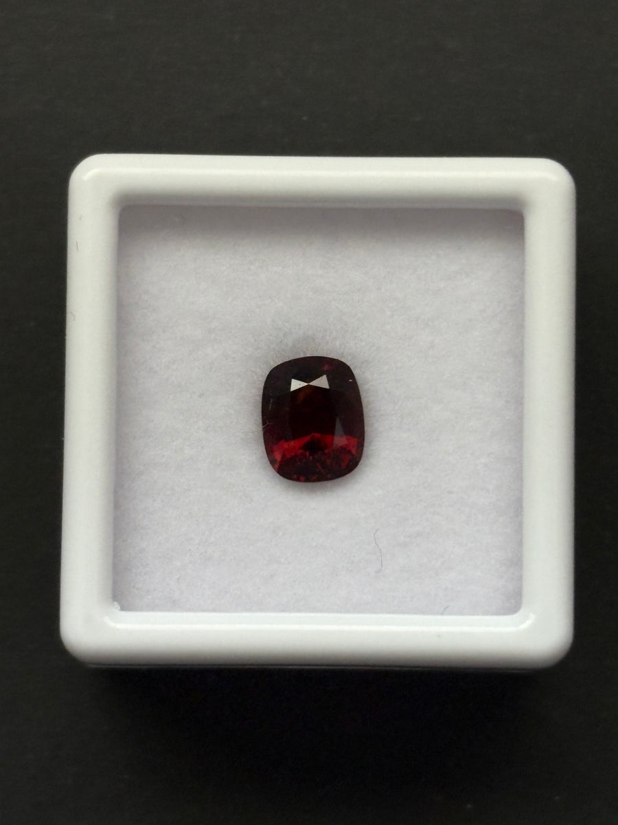 1.44ct red Burma spinel, cushion cut, 7.2x5.8 mm