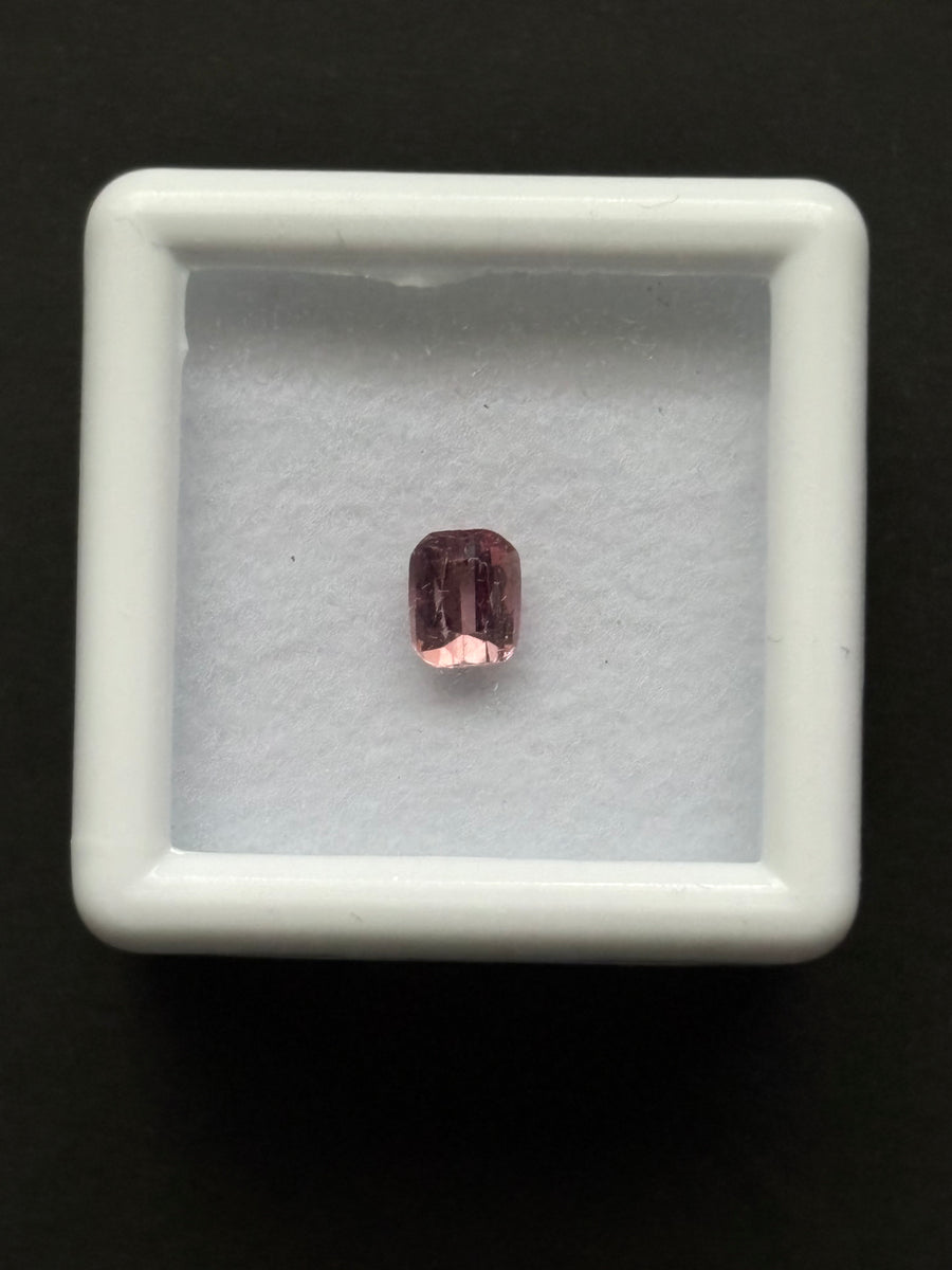0.73ct Malaya Garnet from Tanzania · GEM-6300