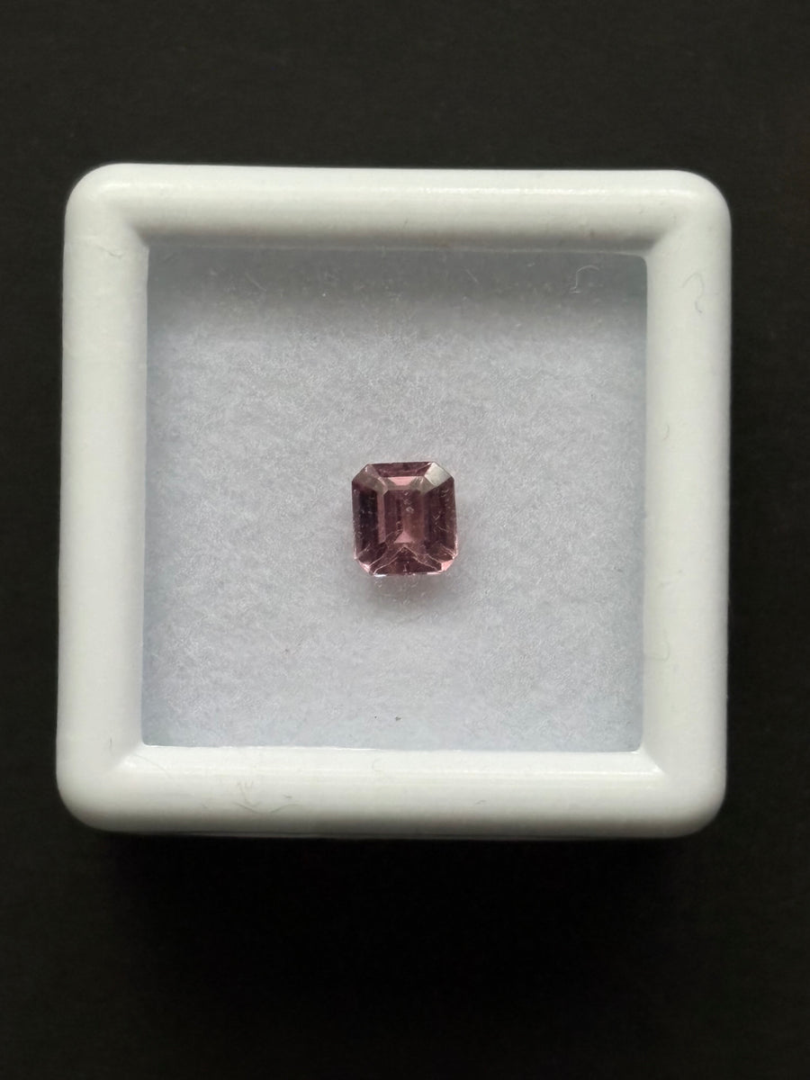 0.82ct Malaya Garnet from Tanzania · GEM-6301