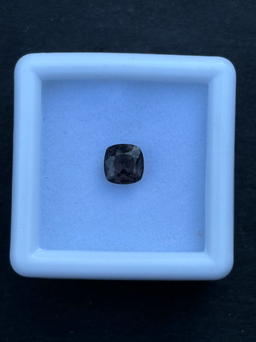 0.90ct Purple Burma Spinel Cushion, 5.5 x 5.4mm