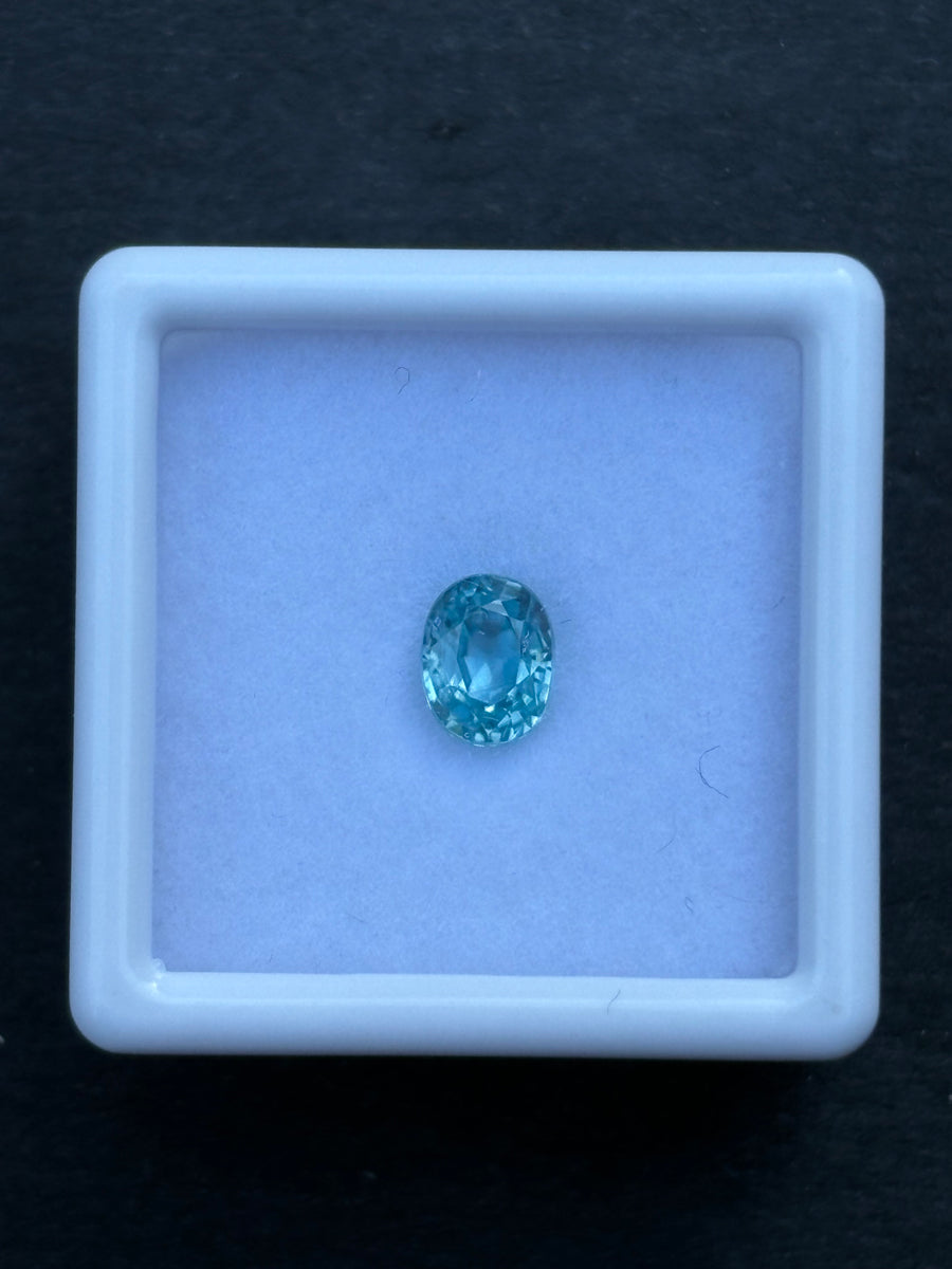 1.31ct Heated Blue Zircon from Cambodia, Oval, 6.2x4.8 mm, VS