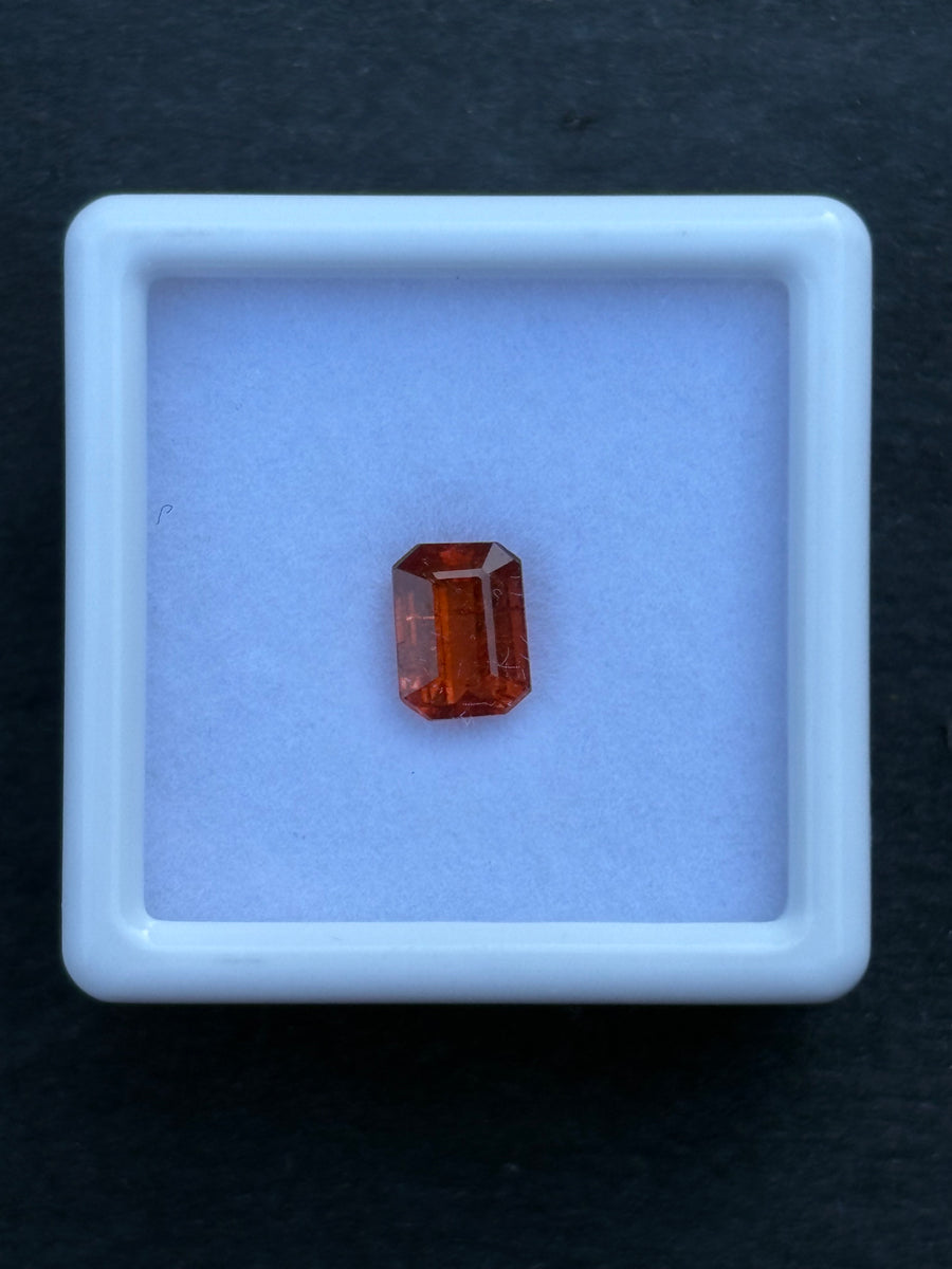 1.33ct Orange Spessartite Garnet, Octagon, 6.3x4.7 mm