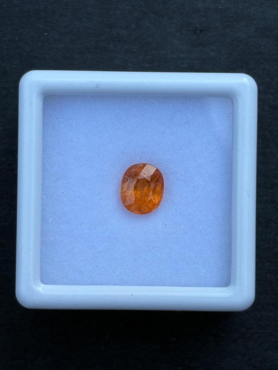 1.13ct Orange Spessartite Garnet from Nigeria, Oval, 6.3x5.2 mm
