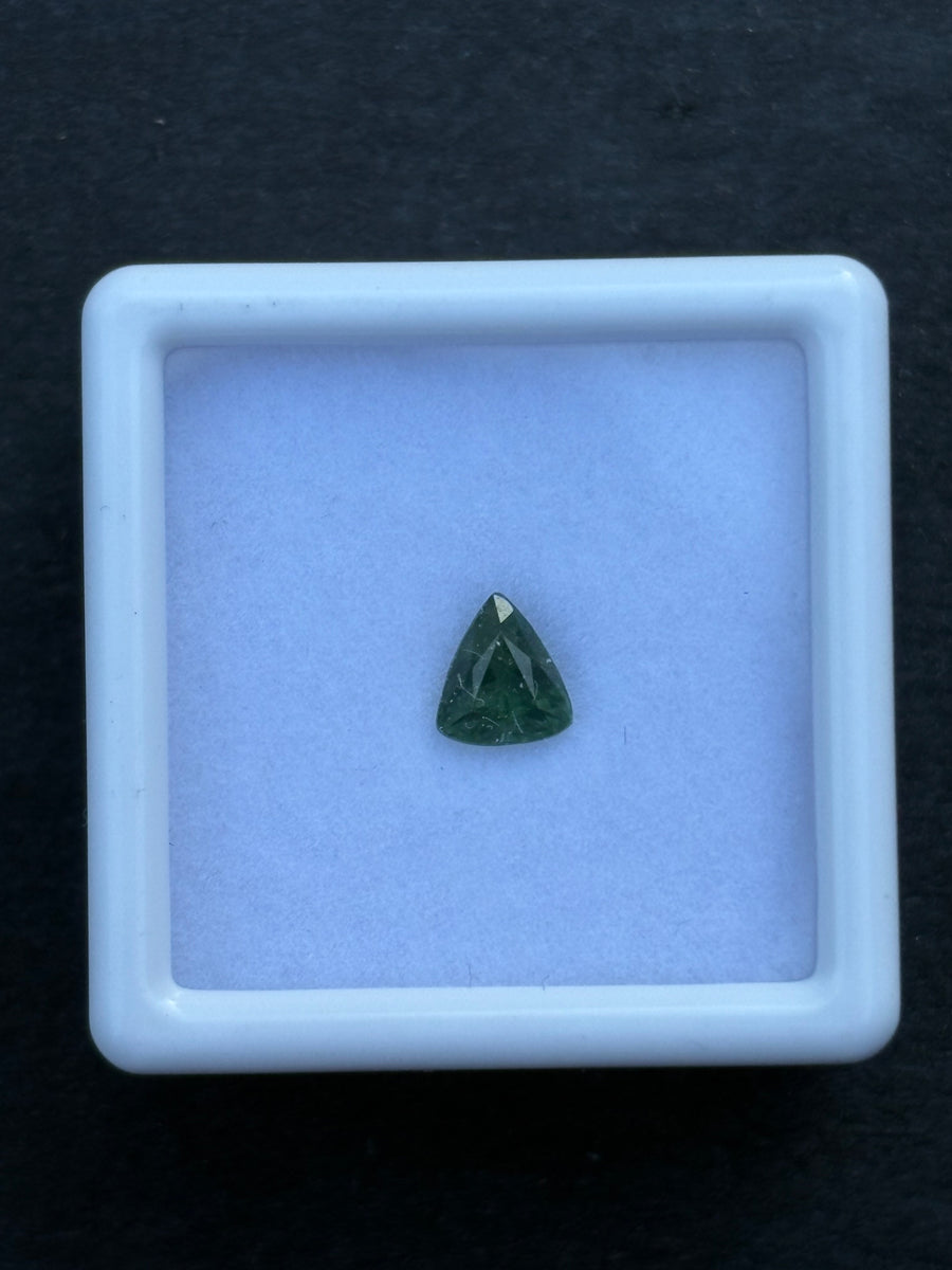 0.62ct Trillion Unheated Sapphire from Australia, 5.56 x 4.92mm
