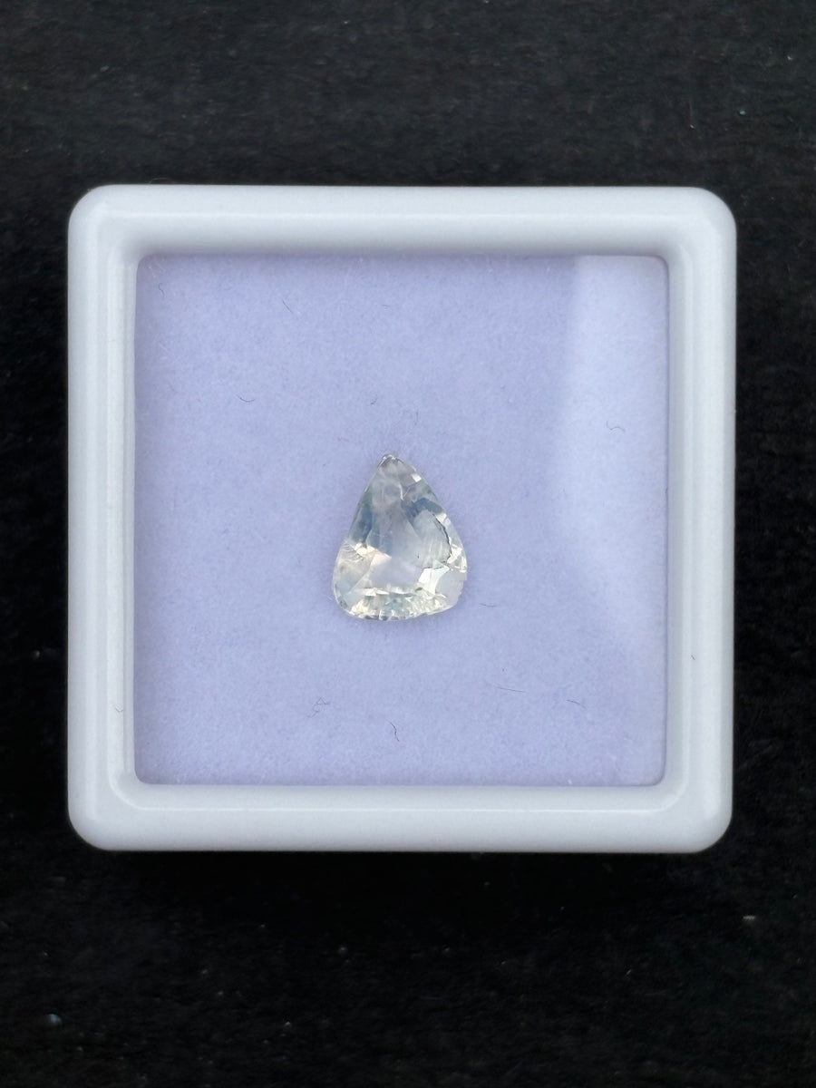 0.86ct (Small Chip) Moonstone from Madagascar, Pear, 7.3 x 6.0 x 4.1 mm