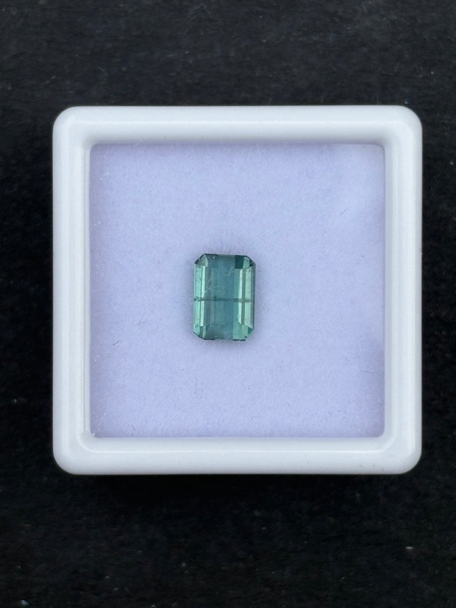 0.93ct unheated bluish green tourmaline, octagon cut, 6.8x4.8x2.8 mm