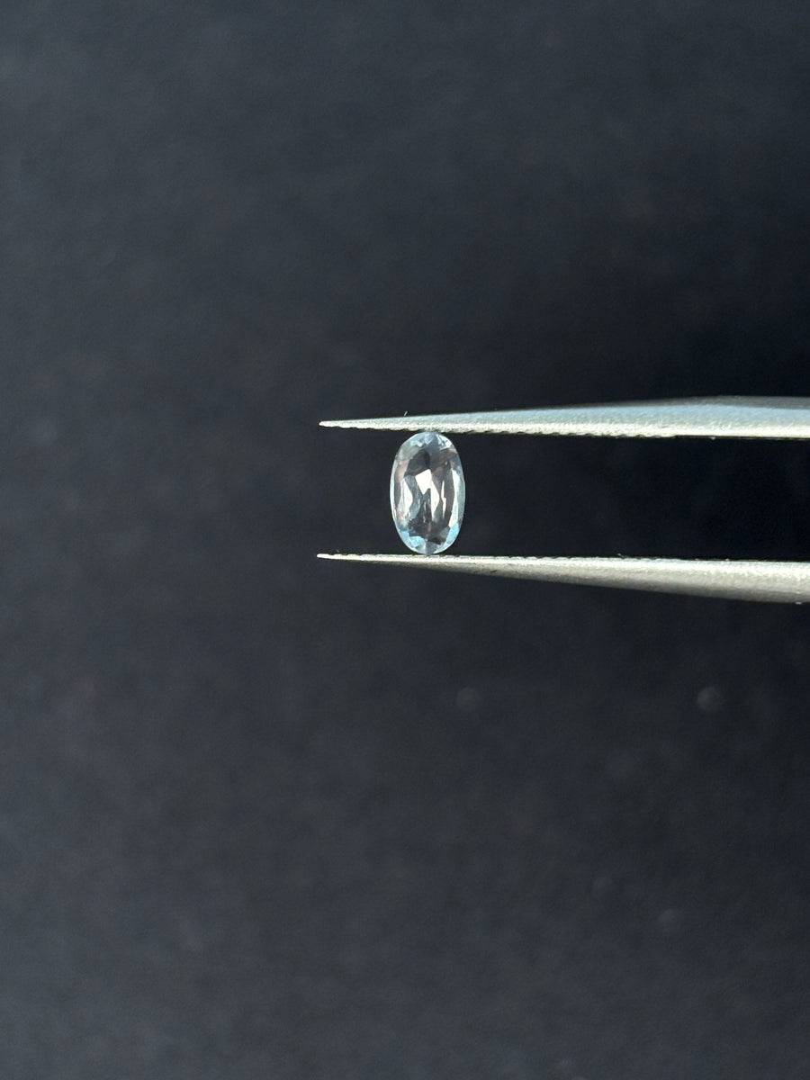 0.37ct Green Alexandrite Oval, 5.7x3.5 mm, VS