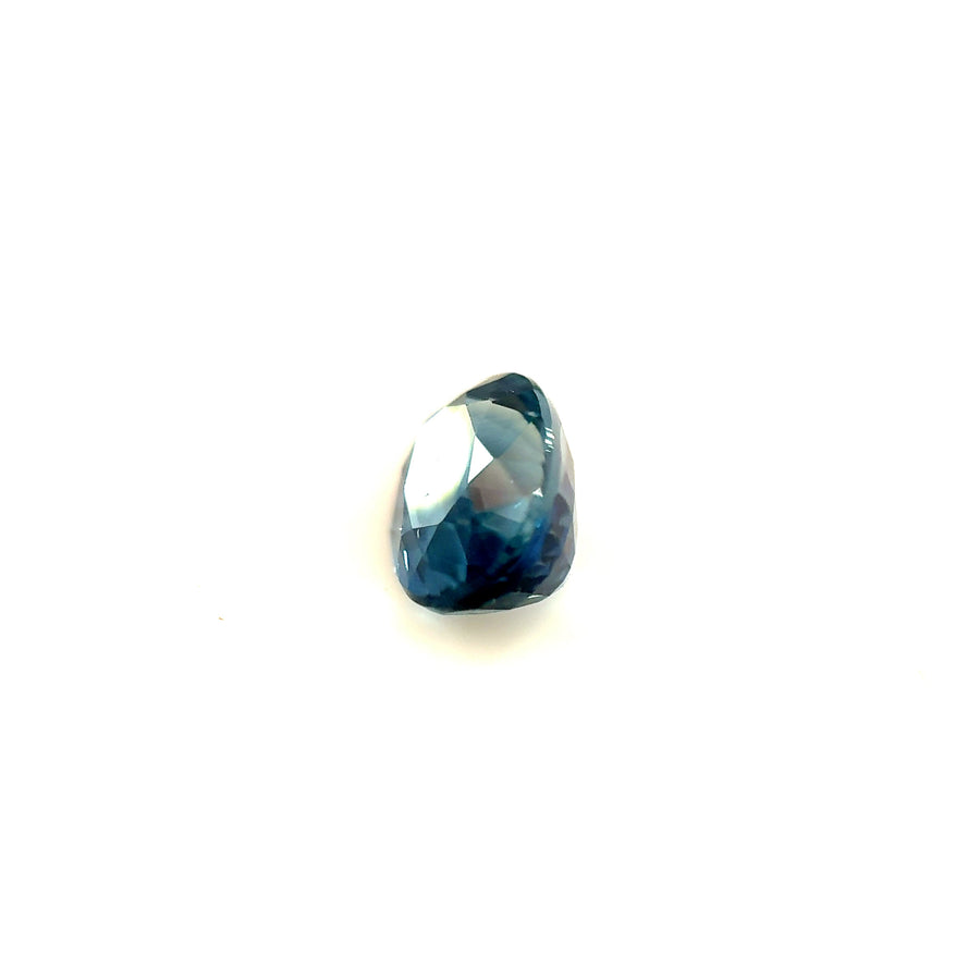 1.38ct heated blue Ceylon sapphire, oval cut — view 2