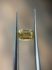 1.05ct Yellow Sapphire Cushion No Treatment · GEM-5129